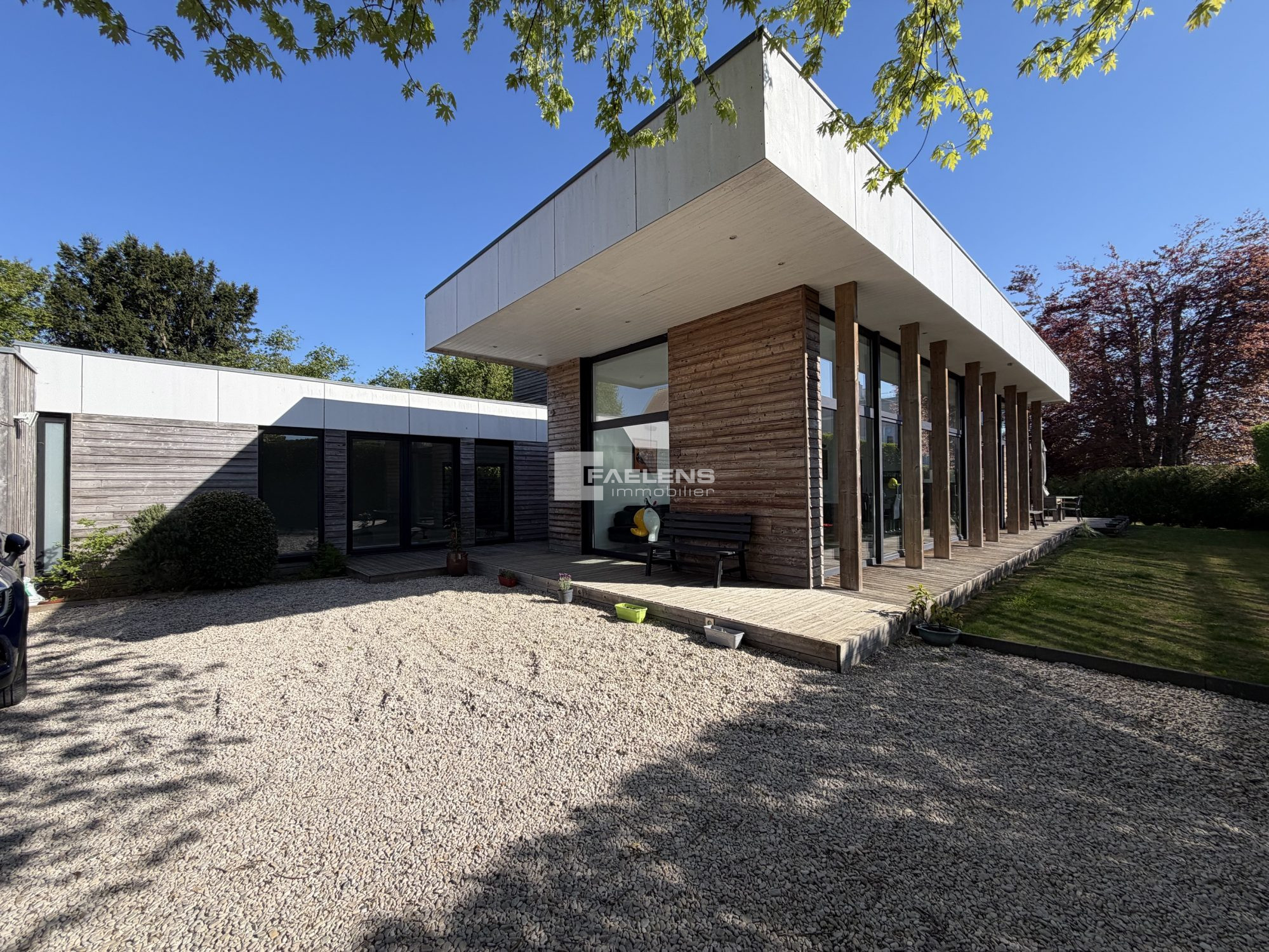 Maison 6 pièces 300 m² · à Lille · 300 m² · 1 127 000 €