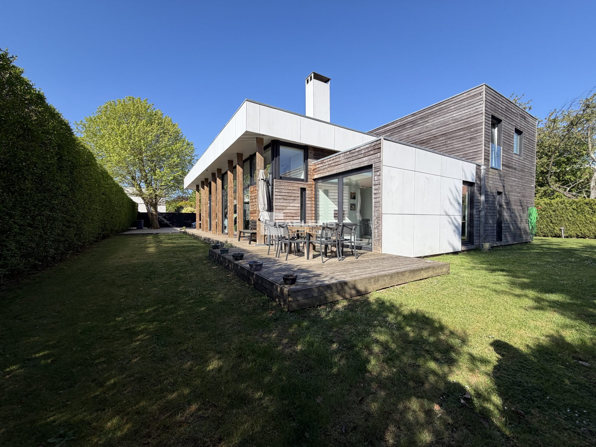 Maison 6 pièces 300 m² · à Lille · 300 m² · 1 114 900 €